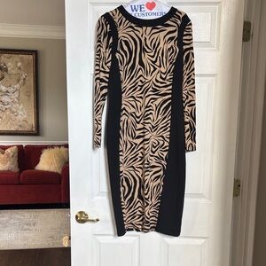 New York & Company Black and Tan Long Sleeve Dress